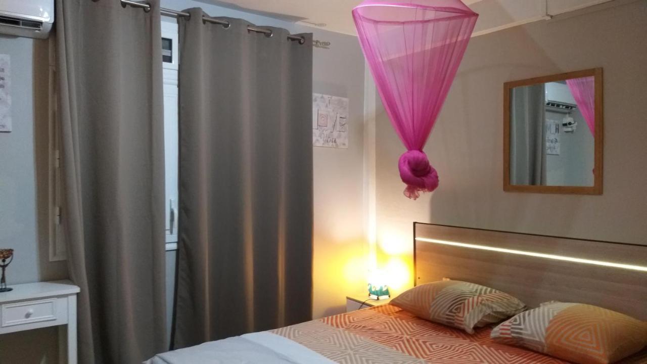 Agreable F2, Jardin, Garage, Fibre, Clim Ch Lejlighed Fort-de-France Eksteriør billede