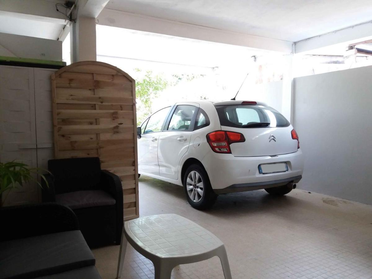 Agreable F2, Jardin, Garage, Fibre, Clim Ch Lejlighed Fort-de-France Eksteriør billede