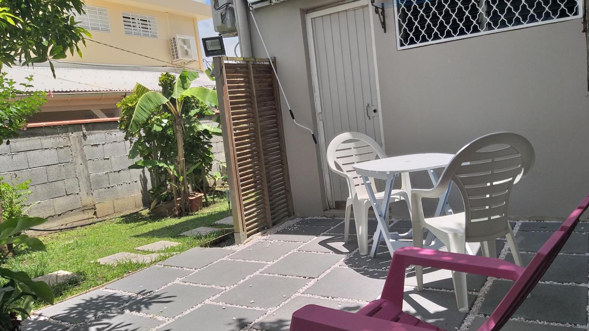 Agreable F2, Jardin, Garage, Fibre, Clim Ch Lejlighed Fort-de-France Eksteriør billede